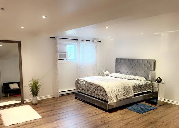 Bright And Spacious Basement Unit In Montreal